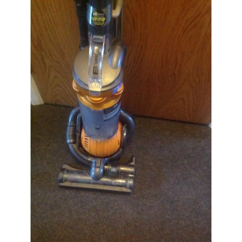 Dyson dc25 ball in yellow vacuum cleaner/hoover not vax