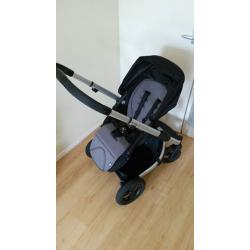 Mamas and Papas Sola City pram and carry cot (open to reasonable offers)