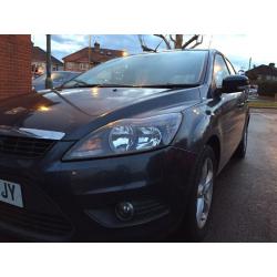 2009 Grey Ford focus 1.6 zetec hatchback petrol