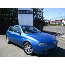 2006 Alfa Romeo 147 1.6 T.Spark Lusso(HISTORY,1 YEAR MOT & WARRANTY)