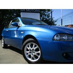 2006 Alfa Romeo 147 1.6 T.Spark Lusso(HISTORY,1 YEAR MOT & WARRANTY)