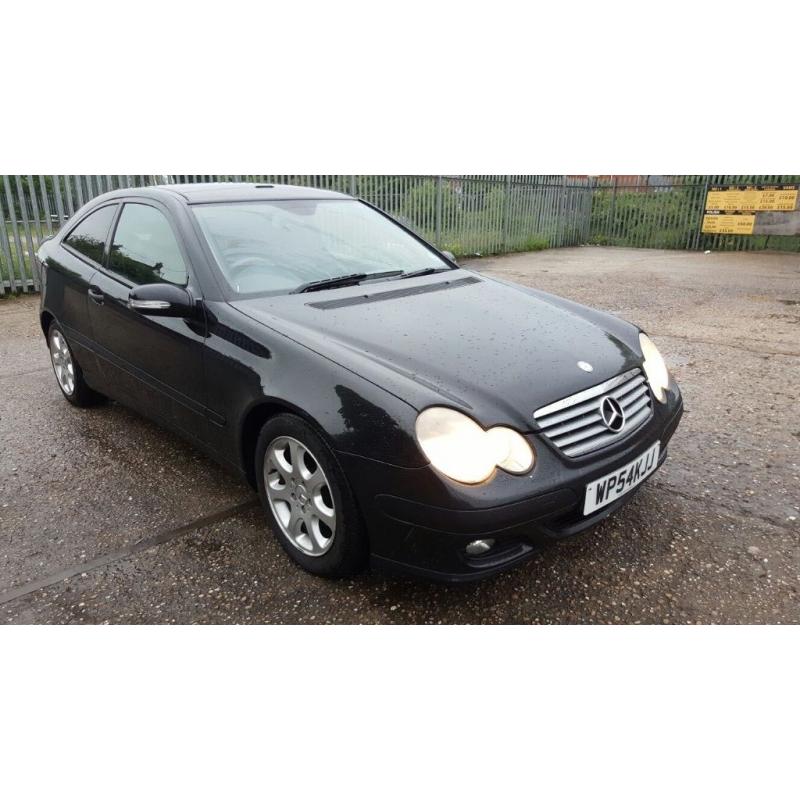 Mercedes-Benz C Class 2.1 C200 CDI SE 2dr, PANORAMIC SUNROOF, 1 YEAR MOT, HPI CLEAR, FULL SERVICE