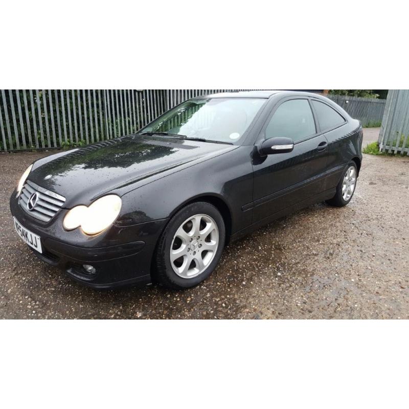 Mercedes-Benz C Class 2.1 C200 CDI SE 2dr, PANORAMIC SUNROOF, 1 YEAR MOT, HPI CLEAR, FULL SERVICE