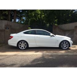 Mercedes Benz C Class C220 CDI AMG Sport 7G-Tronic Plus 2dr Auto FMBSH 1 Owner Pano roof DAB Xenons