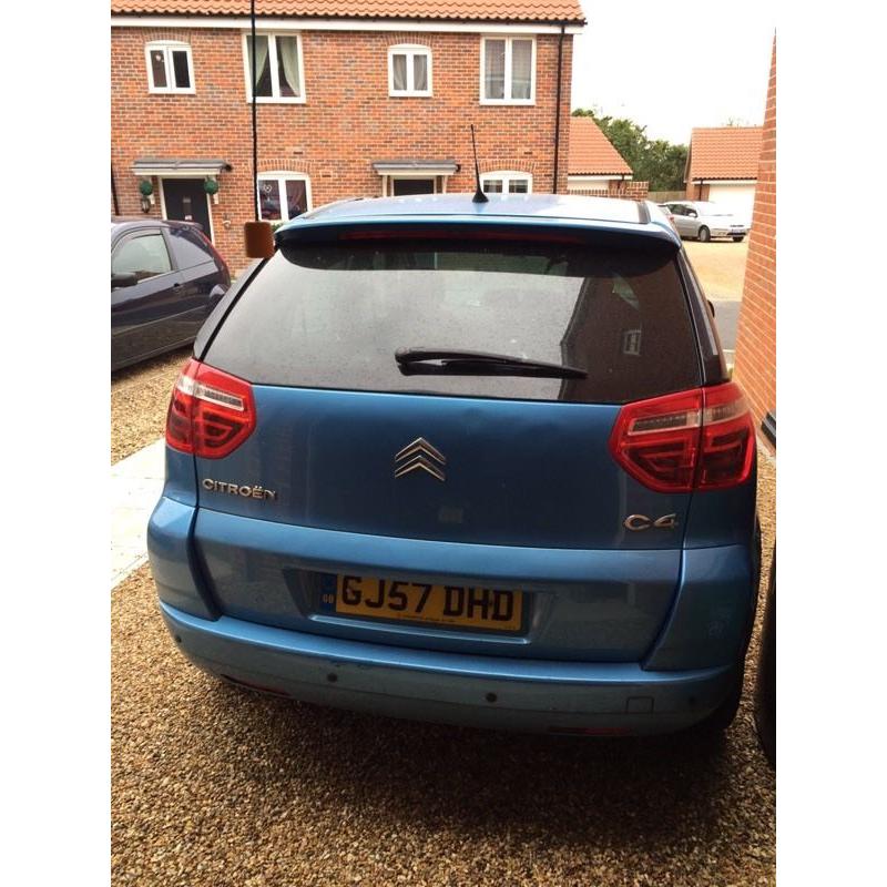 Citroen C4 Picasso hatchback 1.6hdi