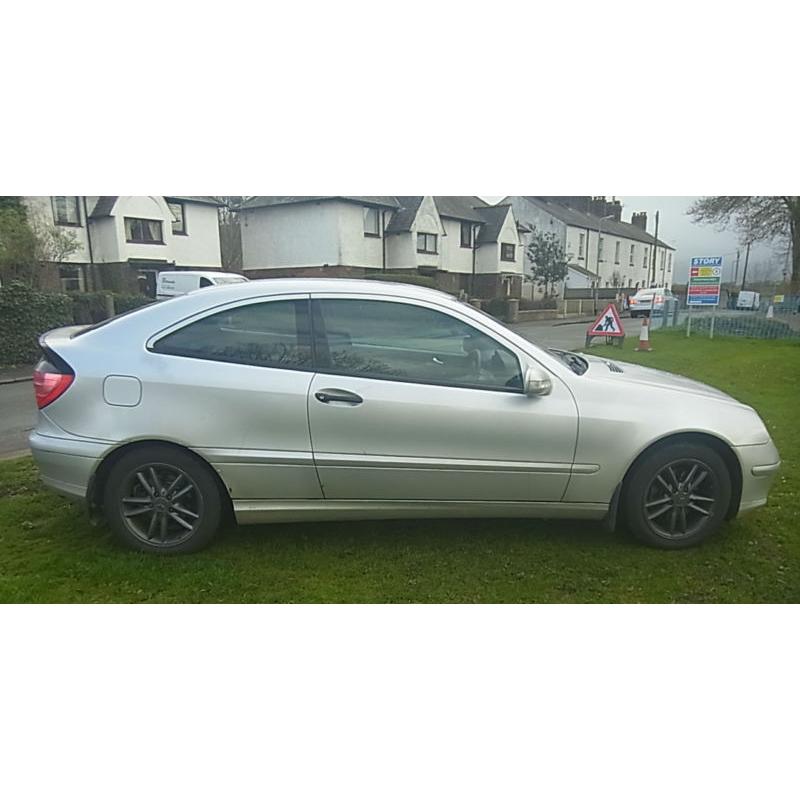 Mercedes-Benz C200 Kompressor 2.0 Sport Auto PX Swap Anything Considered