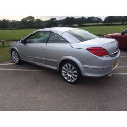 Vauxhall Astra Design Twin Top - Diesel - Fully Loaded - low milage