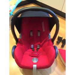 Maxi Cosi Car/Carry Seat