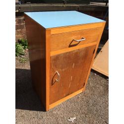 Vintage / Retro Cabinet - Hospital or Army Cabinet /Unit - Good Condition - REDUCED