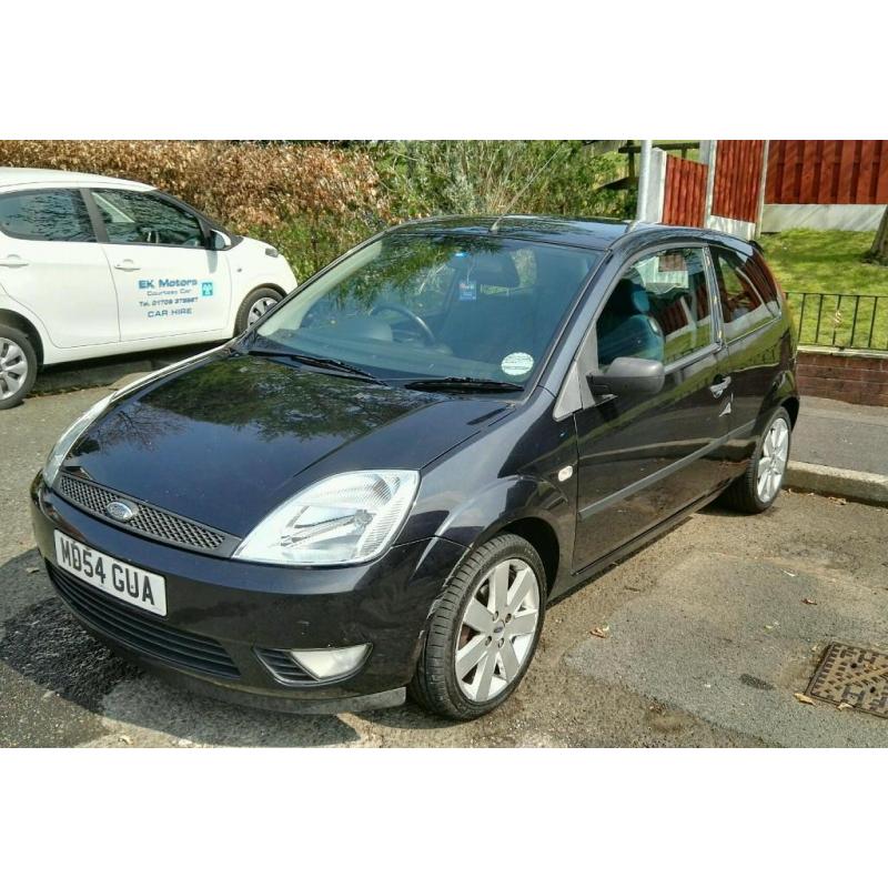 FORD FIESTA - ZETEC 1.4 PETROL