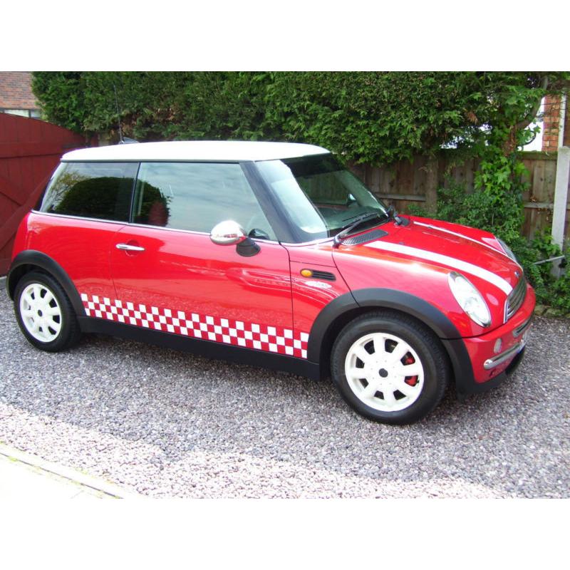 Mini Mini 1.6 Cooper red SORRY SOLD new mot call 07790524049