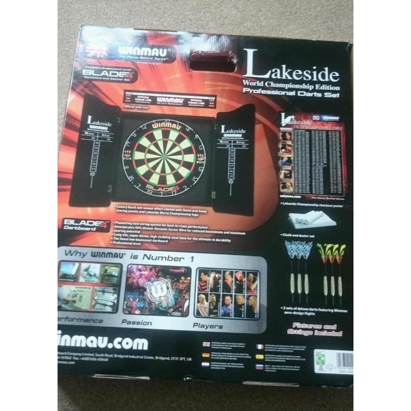 Lakeside World Championship Professional Darts Set (UNOPENED!)