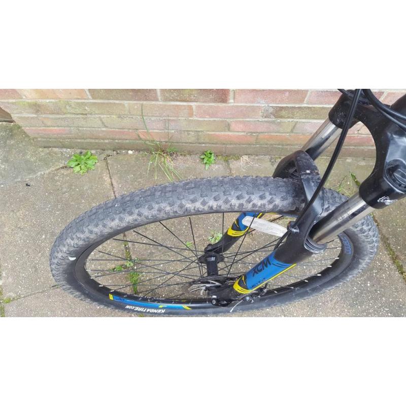 Carrera Hellcat 29er - Great condition - Double Disk brakes - Front suspension