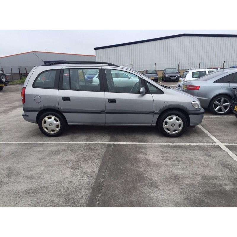 2003 VAUXHALL ZAFIRA COMFORT 7 SEATER, 5 DOOR METALLIC PAINT LONG MOT