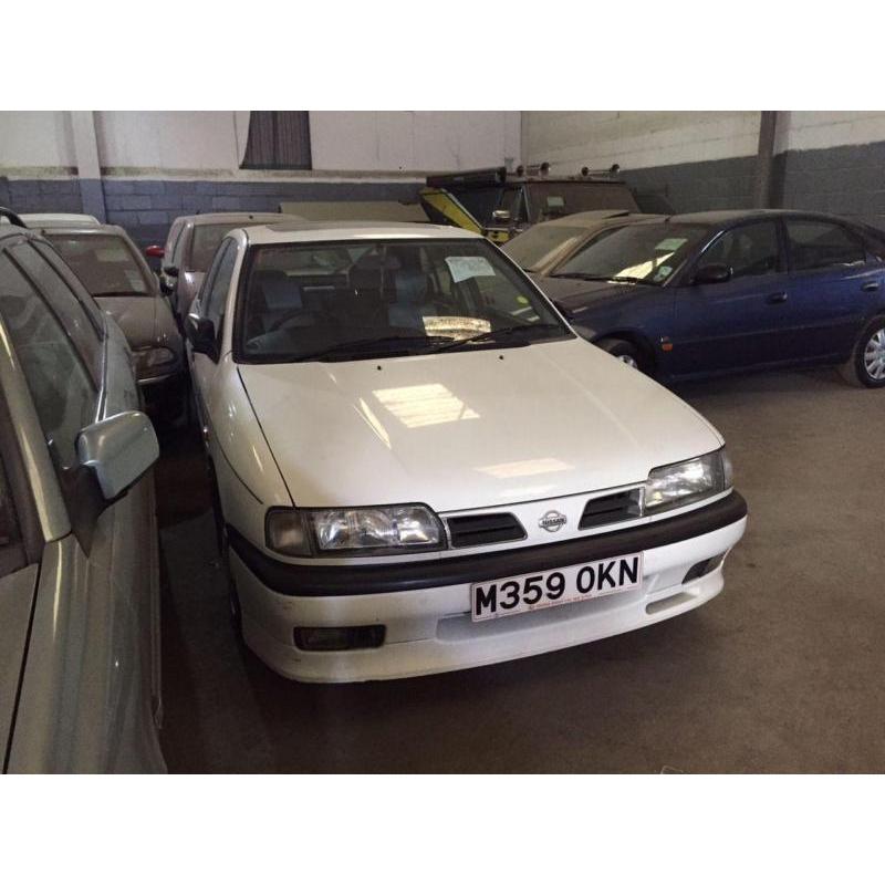 1994 Nissan Primera PRIMERA LX 5 door Saloon