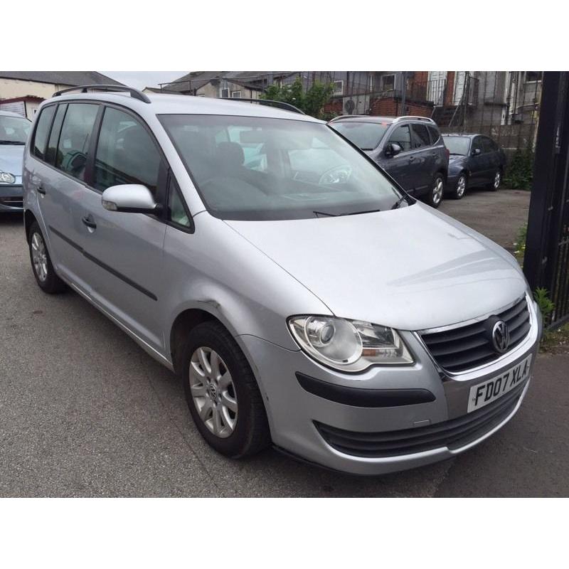 Volkswagen touran 1.9 MPV