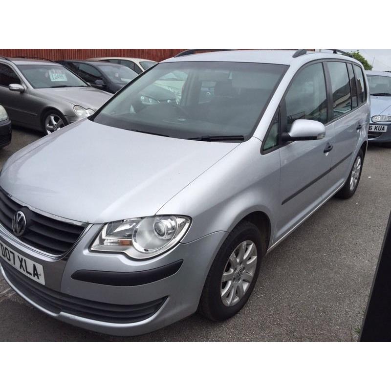 Volkswagen touran 1.9 MPV