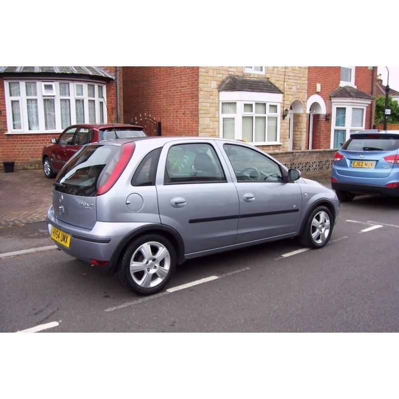 2004 vauxhall corsa 1.2 twinport, low mileage,history, new mot,a/c.