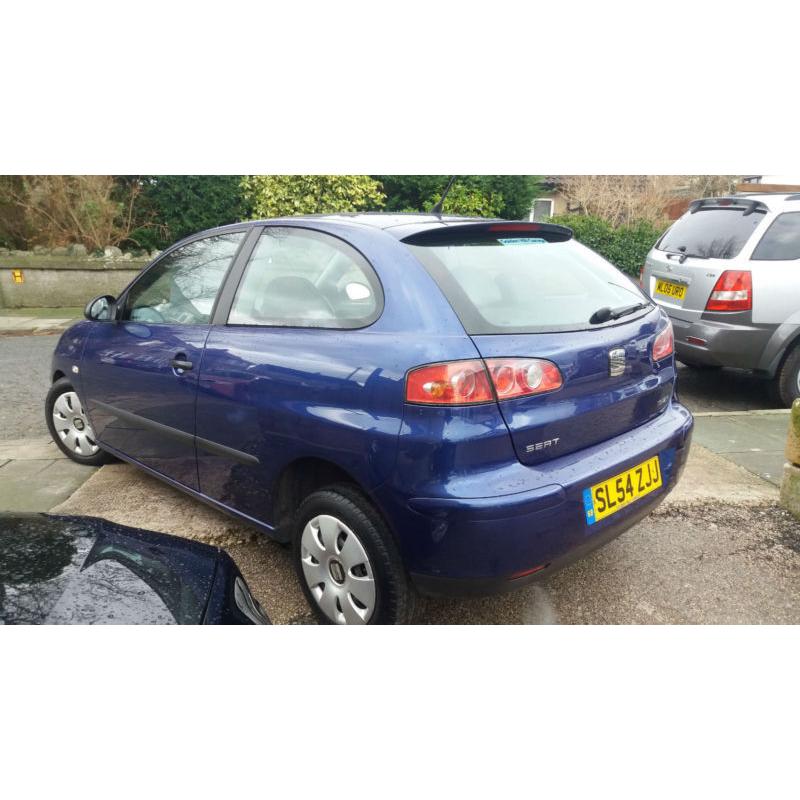 2004 54 SEAT IBIZA 1.2 12V 3 DOOR.FANTASTIC COLOUR.LOW INSURANCE.NICE SPEC .