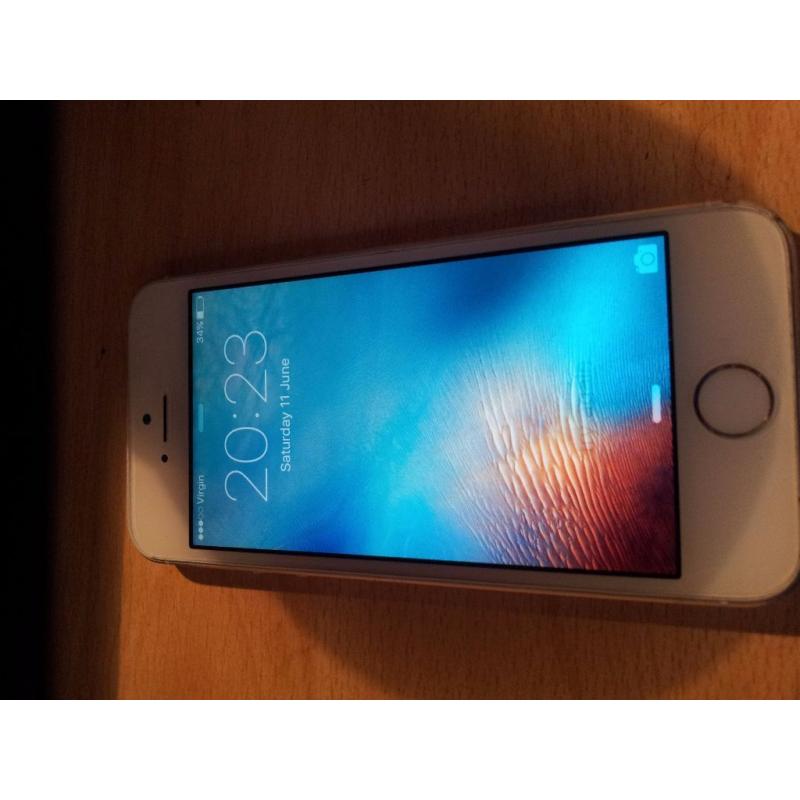 Iphone 5S 32GB White (New Battery just fitted)