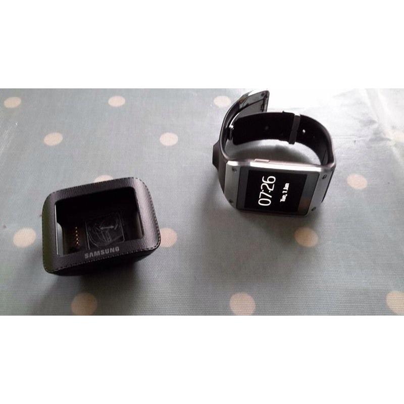 Samsung gear sm-v700