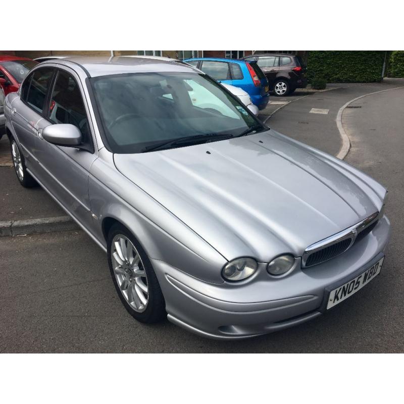 Jaguar X-Type 2.0 DIESEL 4dr 2005 - long MOT 15th FEB 2017 - Service History - GREAT PRICE!!