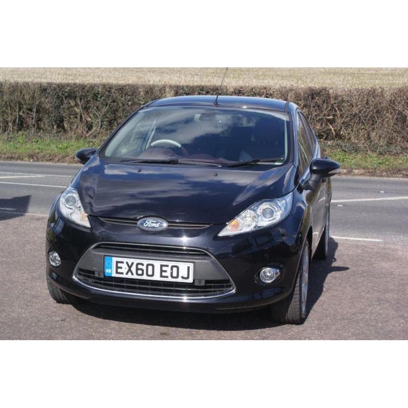 Ford Fiesta TITANIUM `INDIVIDUAL` TDCI