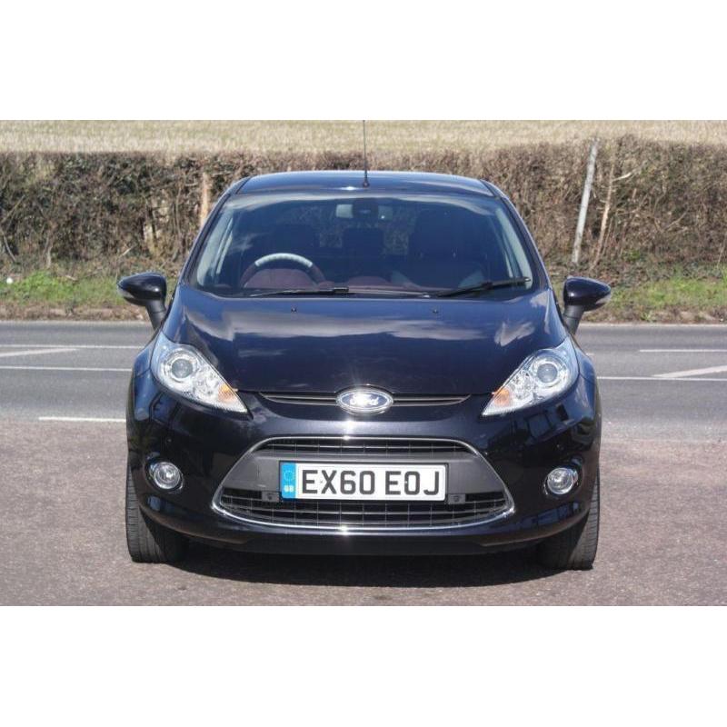 Ford Fiesta TITANIUM `INDIVIDUAL` TDCI