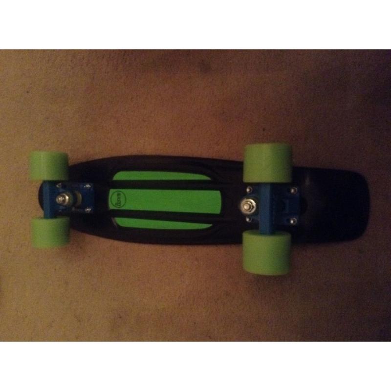 Penny Board (Hardly Used, Mint Condition)