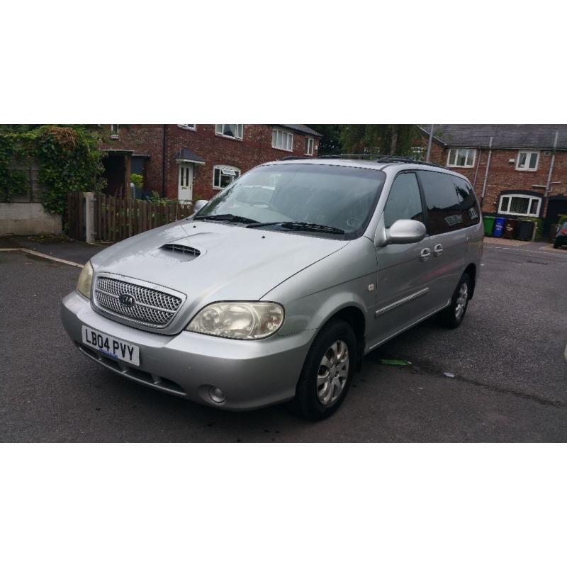 Kia sedona 7 seater mot April 2017