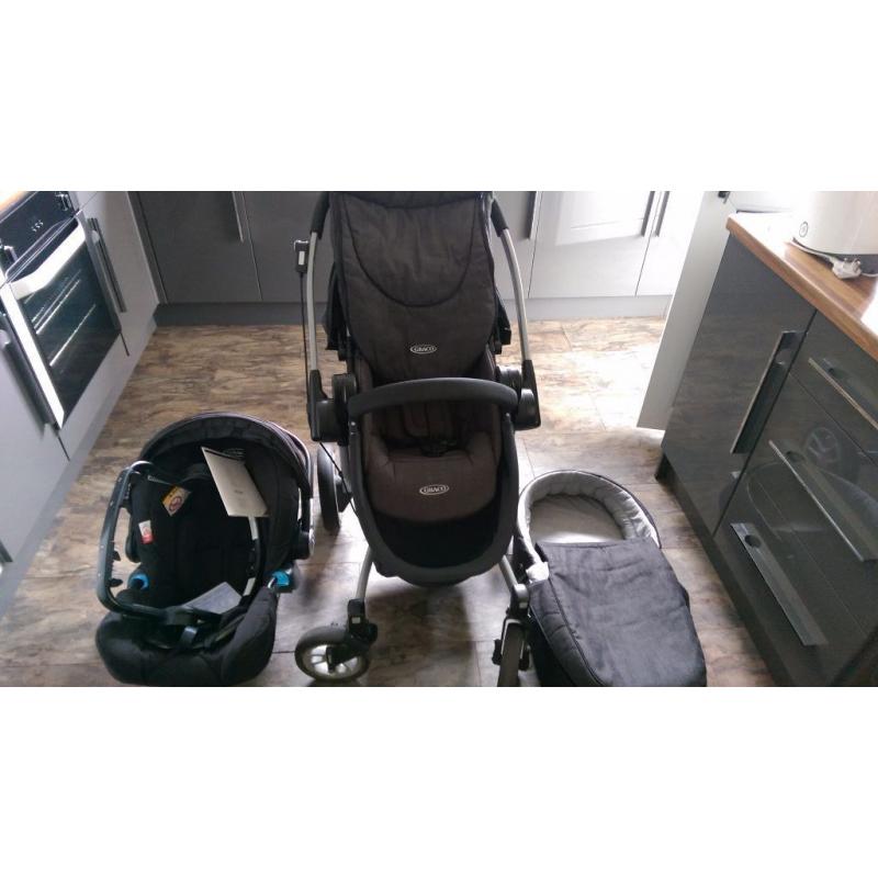 Graco Symbio b travel system *excellent condition*