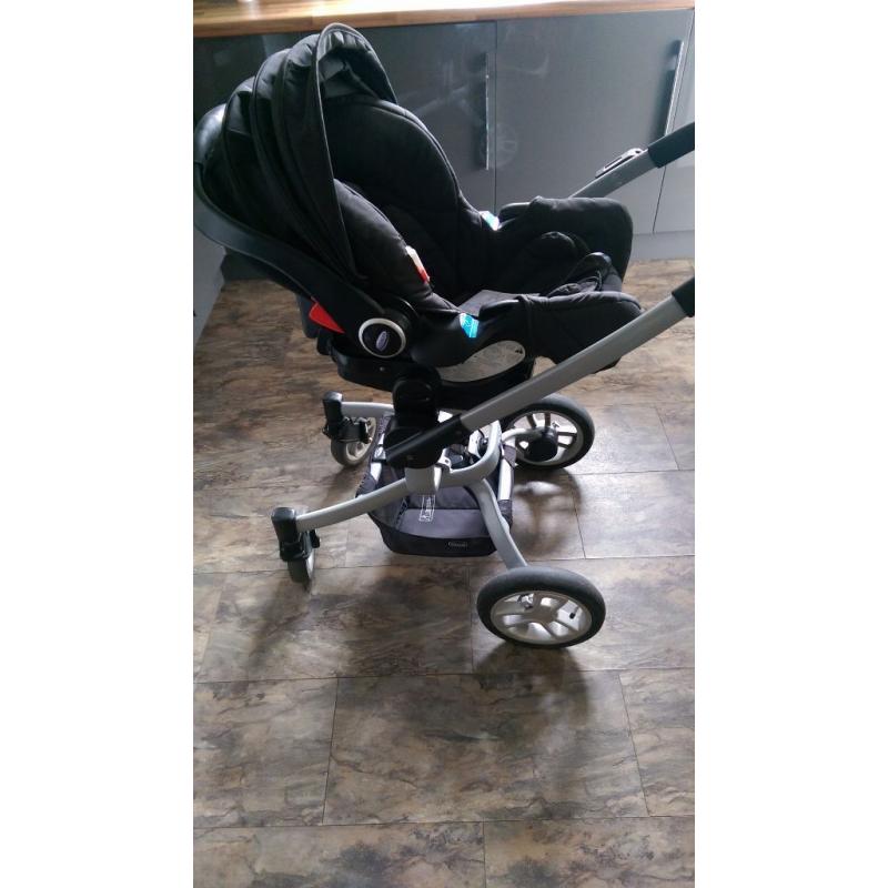 Graco Symbio b travel system *excellent condition*