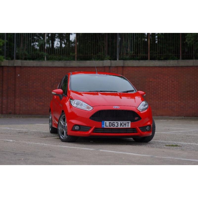 Ford Fiesta ST-2,Red