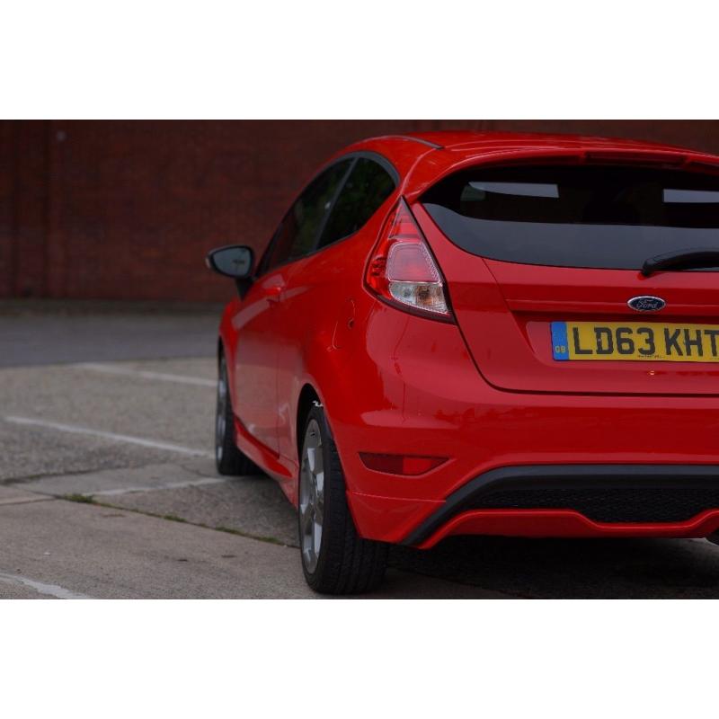 Ford Fiesta ST-2,Red