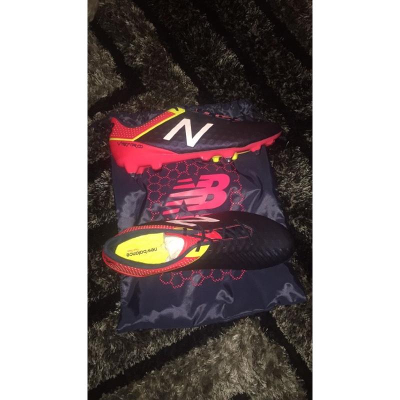 Mens New Balance Visaro Football Boots