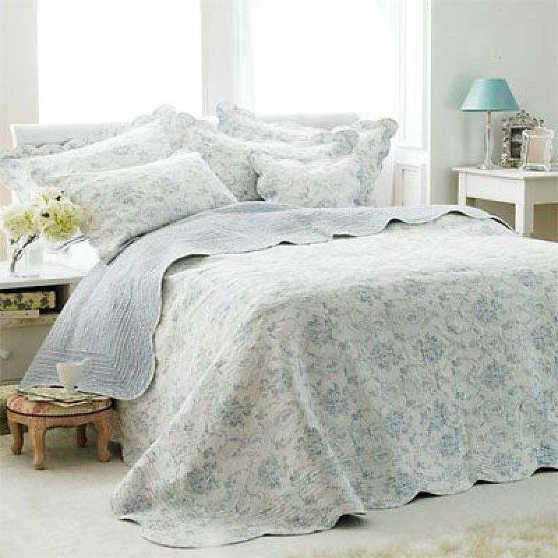 Paoletti Bedspreads