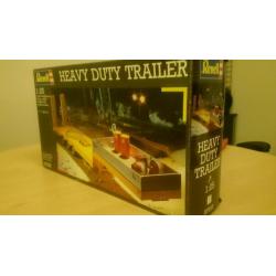 Revell heavy duty trailer model kit scale of 1:25