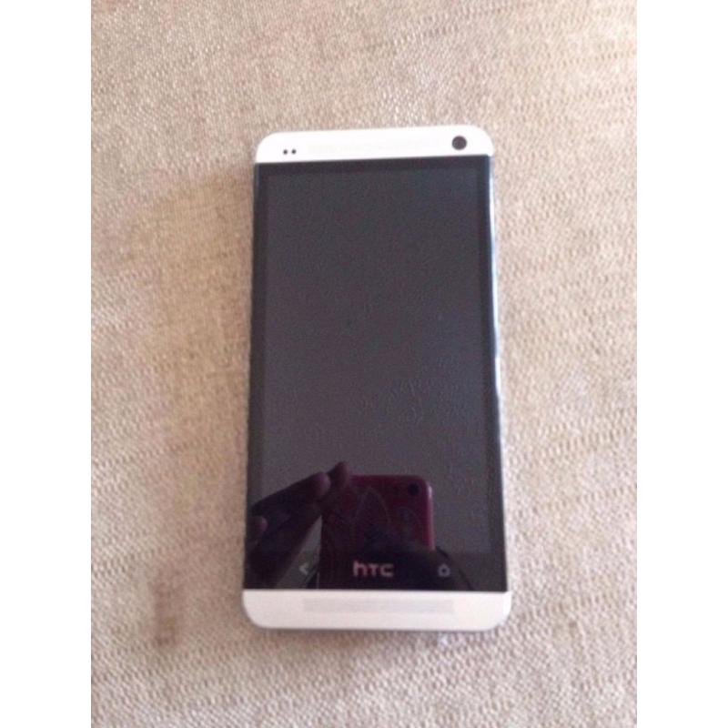 ****HTC ONE M7****