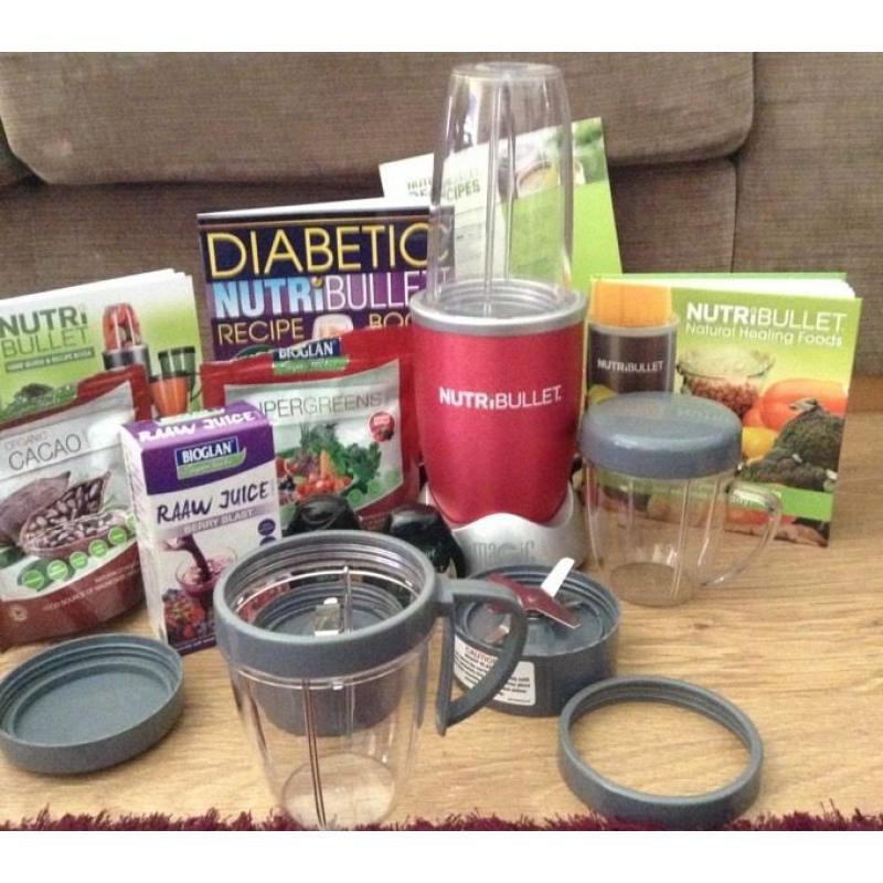 Nutribullet bundle including recipe books and surplus flavourings