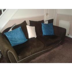 3 seater, 2 seater and swivel chair.