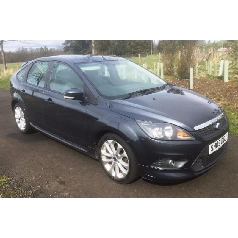 2009 Ford Focus Zetec S 115, 1.6, Grey metallic, alloys, heated front screen, LOVELY CAR!!