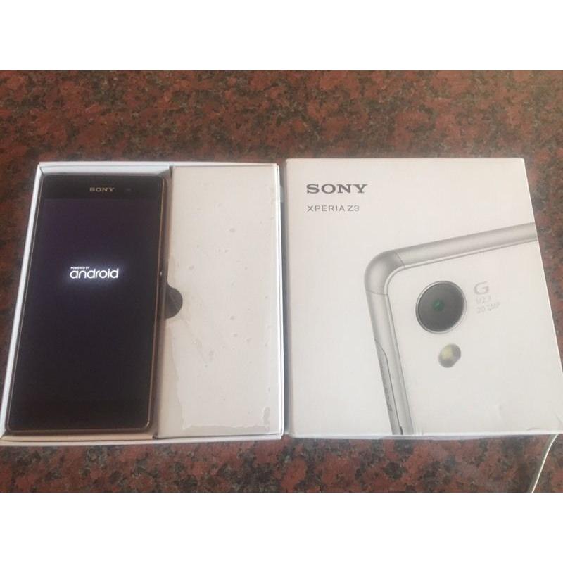 Sony Xperia Z3 gold unlocked! Excellent condition, boxed xx