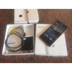 Sony Xperia Z3 gold unlocked! Excellent condition, boxed xx