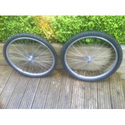 BIKE WHEELS WITH TYRES 26x2.10