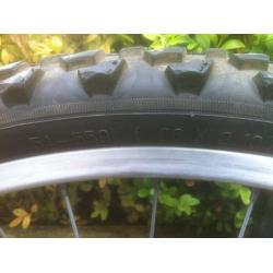 BIKE WHEELS WITH TYRES 26x2.10