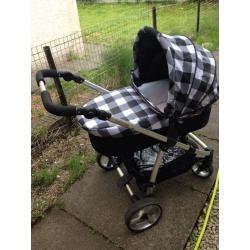 Beautiful Bonito Bebe Pram for sale!!!