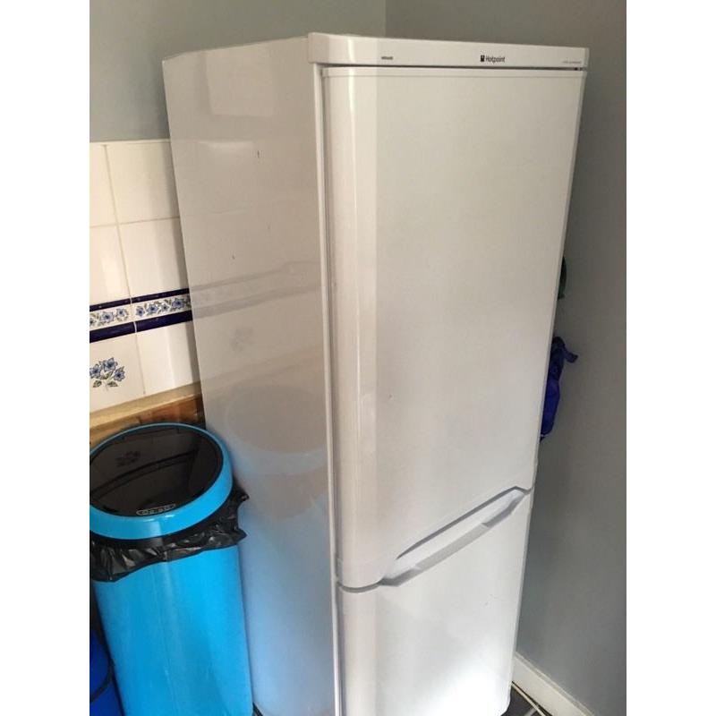 Hot point fridge freezer white