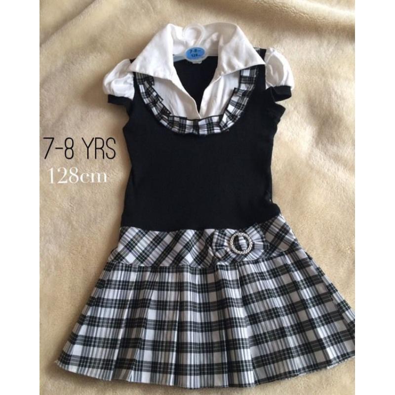 Girl clothes 7-8 yrs