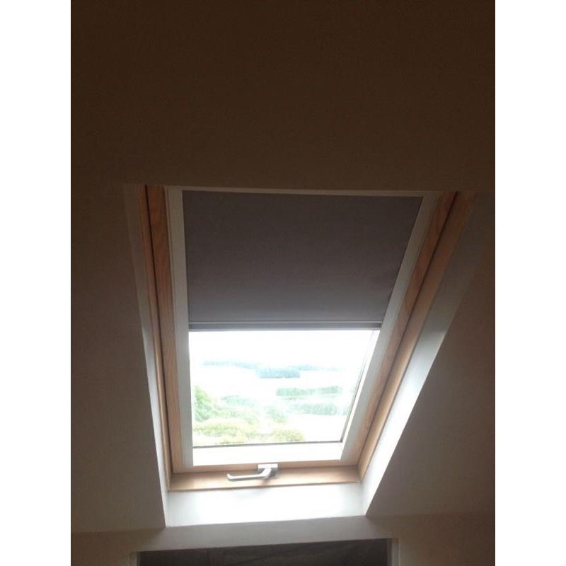 Keylite 7b blackout blind for keylite / Velux style skylight