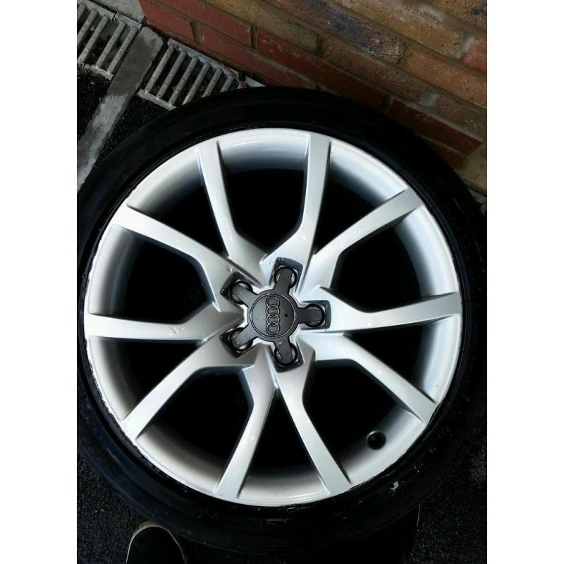 Audi speedline alloys wheels 18"